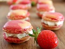 Macarons à la sauge ananas & à la fraise