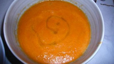 Velouté d'été poivron - gingembre