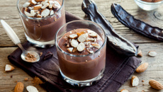 Mousse au chocolat et poudre d’amandes