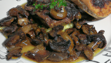 Agneau au champignon noir