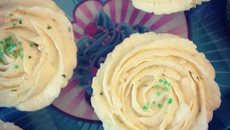 Cupcakes lait coco, coco et citron vert