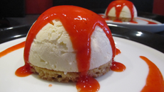 Dôme au citron et sablé à l'amande