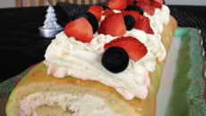 Bûche aux fruits rouges, crème mascarpone vanille