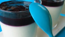 Panna-Cotta au chocolat blanc et coulis de mûres