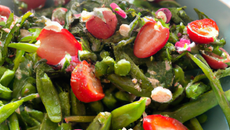 Salade de mange-tout aux fraises