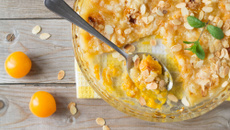 Crumble de Palets Bretons aux prunes