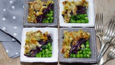 Petits Pois en crumble de Fourme d'Ambert