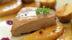 Foie gras poêlé aux poires