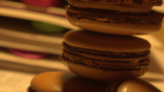 Gros macaron au chocolat