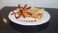 Mille-feuilles de crêpes craquantes aux pommes et carambars