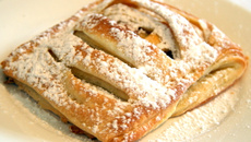 Jalousies feuilletées pommes abricots caramélisés