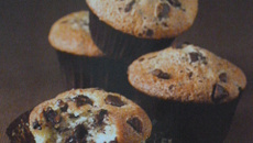 Muffins aux pépites de chocolat forts en chocolat