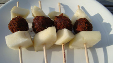 Billes de Fourme d'Ambert poudrées de pain d'épices