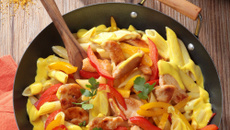 Penne au poulet et lait de coco Moutarde douce aux épices