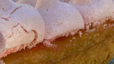 Tarte au citron & framboises, meringuée