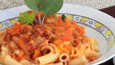 Pasta à la bolognaise végétarienne