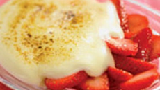 Mousse gratinée de fraises au Thé vert Macha