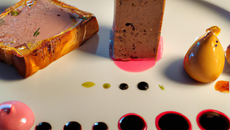 Terrine de biche et foie gras et sa compotée d'airelles