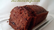 Cake moelleux chocolat, pommes et courgettes