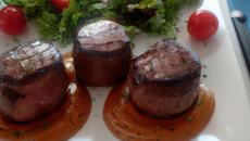 Tournedos à la plancha et sa sauce vierge