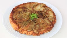 Tatin de fenouil, crème fouettée au basilic