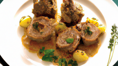 Agneau doré à l'ail