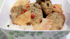 Filet mignon de porc au curry et lait de coco (recette facile)