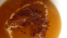 Soupe de potiron au cacao amer