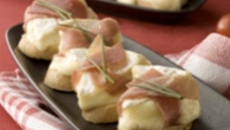 Petits fagots de jambon cru au camembert Le Rustique