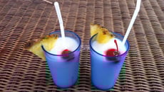 Asser au bananes et aux pommes