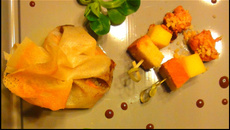 Aumônière d'Automne: Ris de veau laqué, salsifis et girolles. Sauce au vin de noix