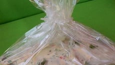 Papillotes carta fata de filets de dorades royales sauce raifort SANS GLUTEN