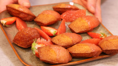 Madeleine pomelo et fraises