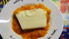 Parfait glacé léger au coulis de mangue