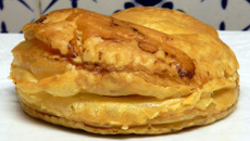 Galette individuelle au foie gras, magret fumé et pomme