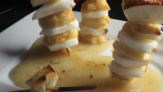 Croustillant de pommes en brochette de vanille