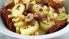 Salade de fine Ratte du Touquet aux tomates confites et tapenade