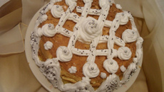 Gâteau anniversaire à la crème brûlée