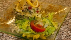 Avocat aux crabes ! (Salade personnalisée)