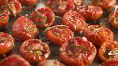 Tomates cerise au four