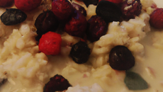 Riz au lait et fruits rouges