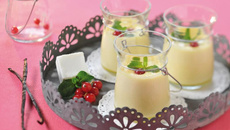 Petits pots de crème vanille au Carré Frais