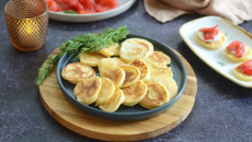 Blinis moelleux prêts en 5 minutes, la recette traditionnelle