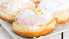 Beignets à la crème pâtissière