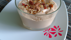 Blanc-manger au lait d'amande et mousse de châtaigne