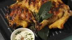 Poulet grillé au yaourt et au curry