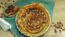 Tarte filo chocolat et pistaches, façon galatopita