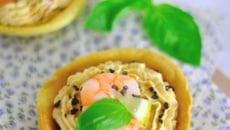 Tartelettes Apérivrais Tartinade aux 3 Poivrons, aux crevettes et éclats d'olives noires