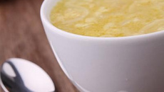 Soupe à l'oignon au Saint Albray et ses croutons