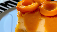 Gâteau aux abricots et son coulis